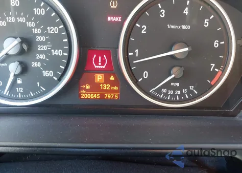 2010 BMW 528I из США, поврежденный, VIN WBANU5C5XAC128449